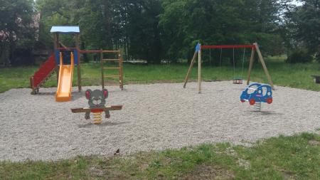 Igrala v parku Turnisce 1bbd9